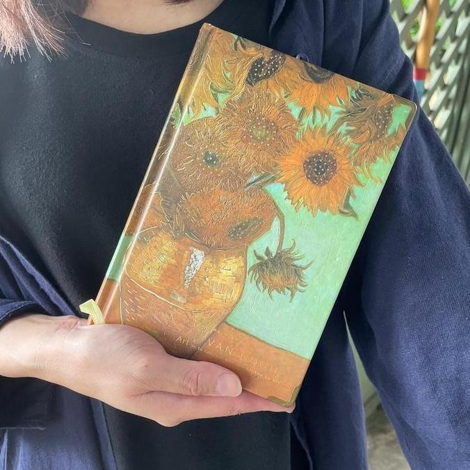

Tersedia Retro Van Gogh Hardcover Notebook Diary Aesthetic Journal Multiple Pattern Isi
