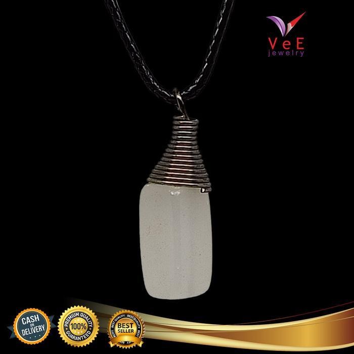 PROMO Kalung Liontin Batu Giok Asli Cina Natural Kotak Putih - Tali Tridatu