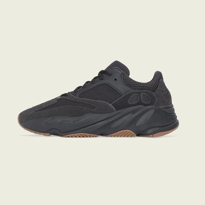 Murah Sneakers Adidas Yeezy Boost 700 Utility Black 100% Authentic Guarantee
