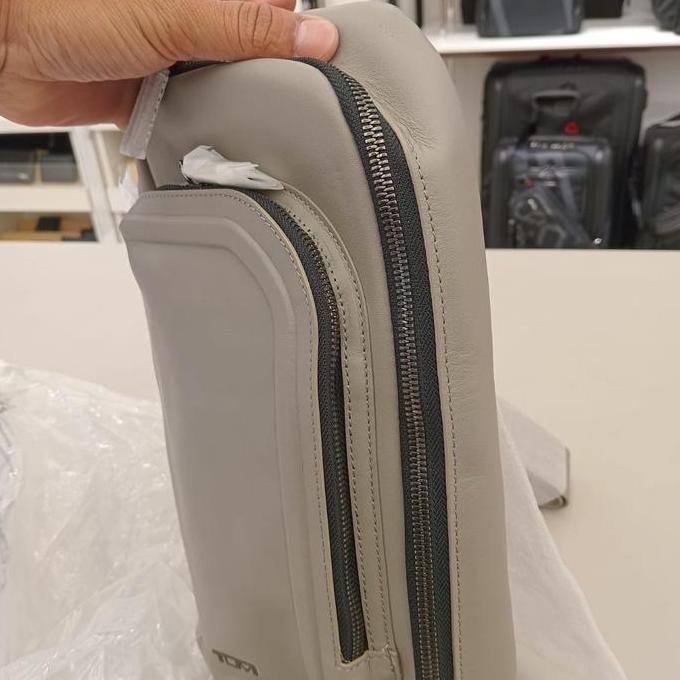 Grosir Tumi Harrison Gregory Sling Bag - Tas Selempang Pria - Lime Stone