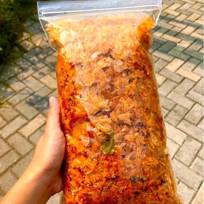 

CCF pikca/keripik kaca pikca pedas daun jeruk kemasan 500grm