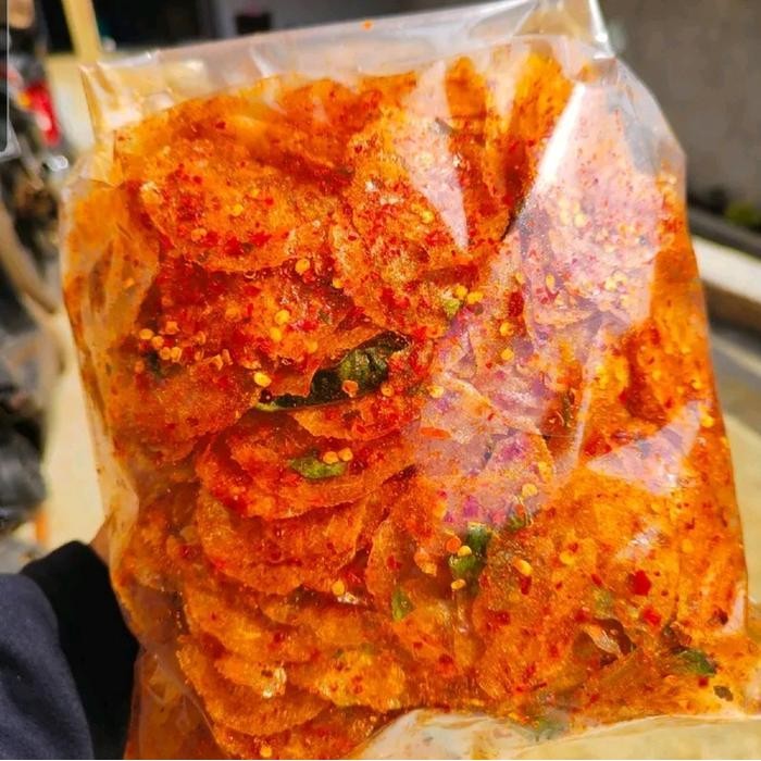 

CCF 500gr Kripik kaca sajojo snack pedasnya pas rempah melimpah bayar di rumah ajah tanpa PO Keripik Asin Food Kering Singkong Cemilan Makanan Kripca