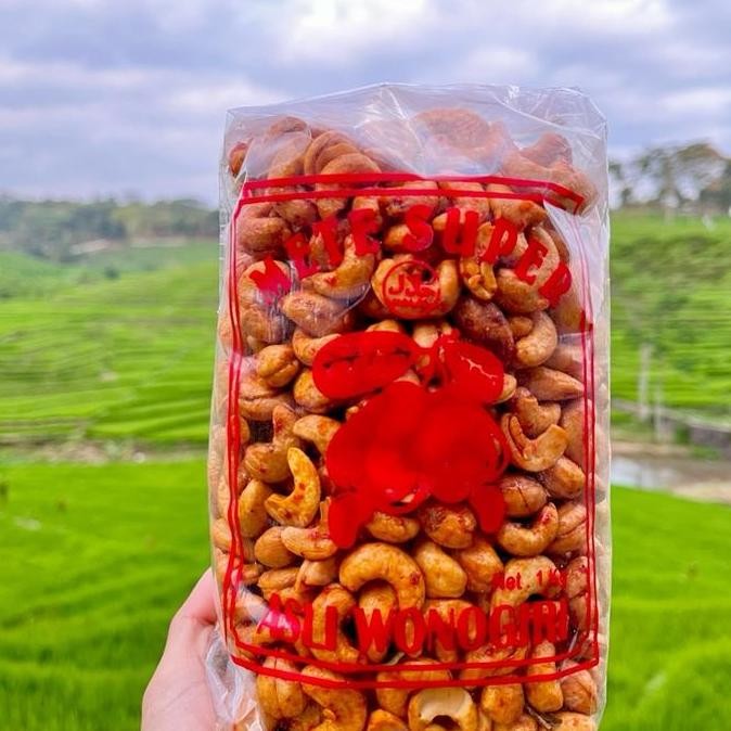 

Kacang Mede Varian Rasa Pedas Manis Daun Jeruk Cemilan Biji Camilan Food Snacks Pasti Promo