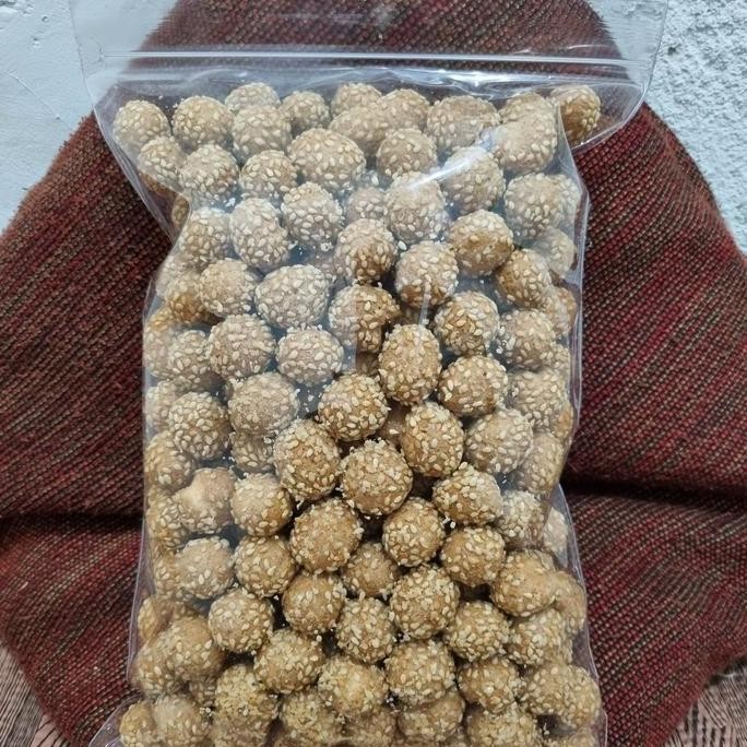 

Kue Keciput Wijen Mini 500gr Renyah Manis Khas Lebaran Stok Terbatas