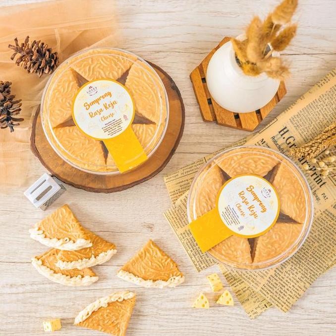 

Semprong Isi Keju - Semprong Keju Renyah Gurih Stok Terbatas