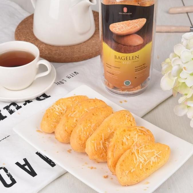 

Bagelen Holland Bakery - Roti Kering Khas Renyah Manis Gurih Stok Terbatas