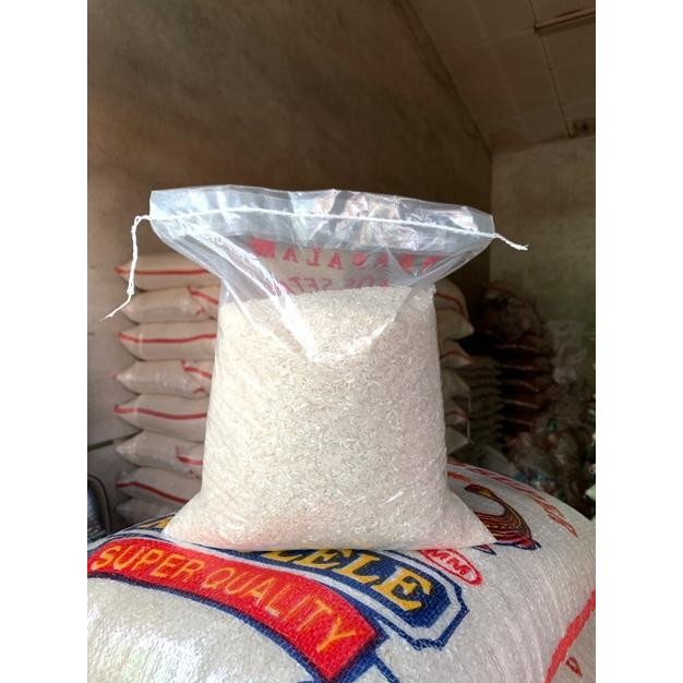 

Terjangkau - Beras Slyp Super Setra Ramos 2,5 Liter - 3Liter Sembako, Zakat, bagi-bagi murahh