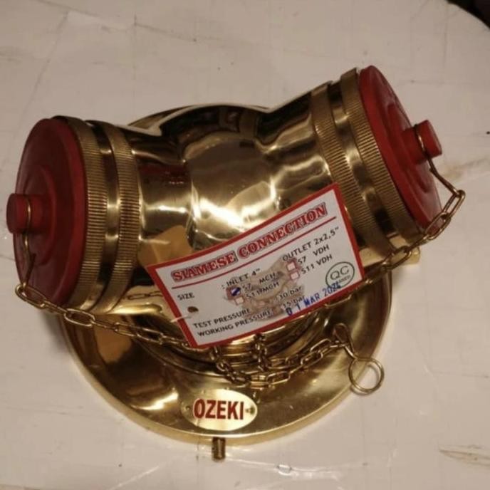 Siamese Connection Machino Ozeki Co