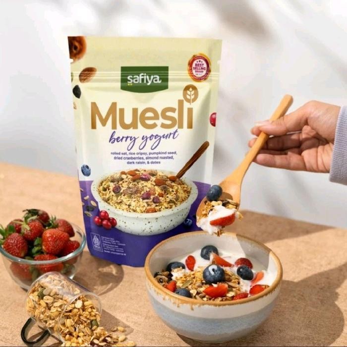 

Rps Muesli Berry Yogurt Safiya 1Kg & 500 Gram Sereal Oatmeal With Almond Sarapan Sehat Premium - 500 Gram