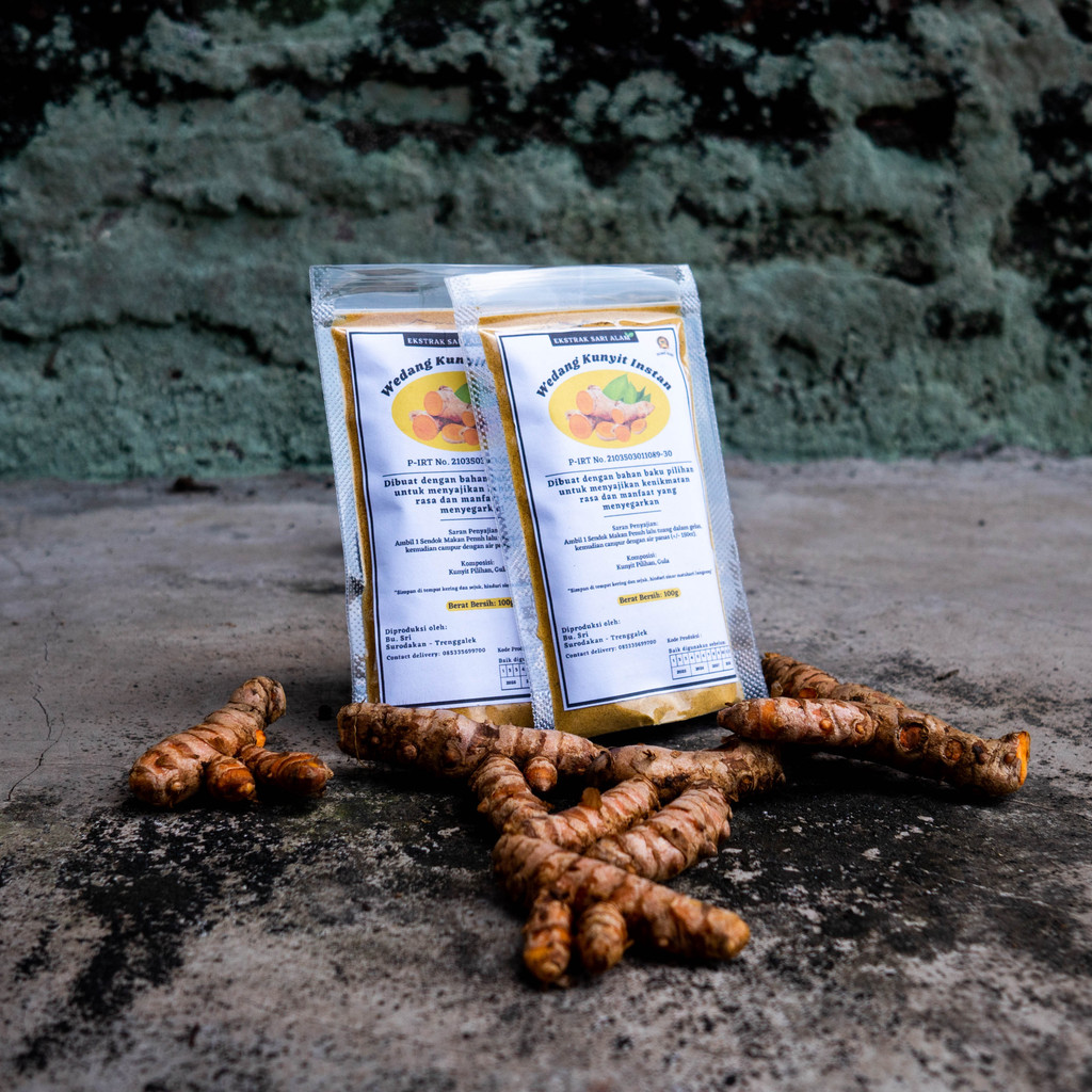 

Ekstrak Sari Alam Wedang Kunyit Instan Minuman Tradisional Home Made 100% Alami