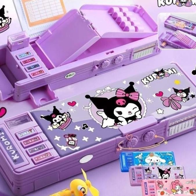 

TERSEDIA KUROMI KOTAK PENSIL TAHAN AIR PASSWORD MULTIFUNGSI SANRIO MOTIF KARTUN DENGAN RAUTAN