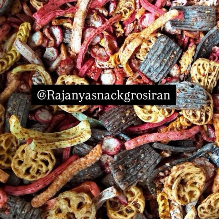 

FF Kerupuk Seblak MIX Pedas Gurih untuk Teman Ngemil atau Nobar - Kripik, Makanan, Camilan rambak sebring mix krupuk Cemilan Food Snack Keripik