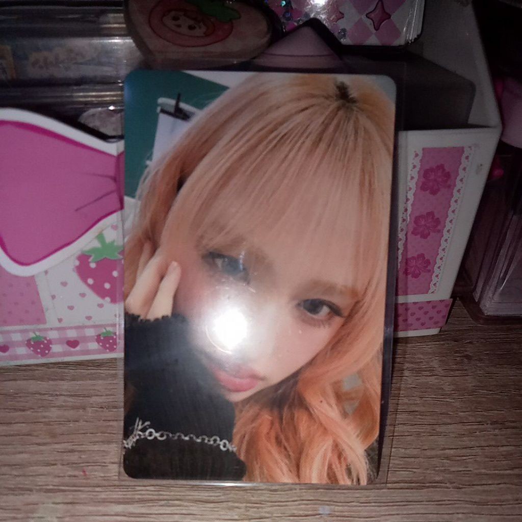 PHOTOCARD LIZ {official}