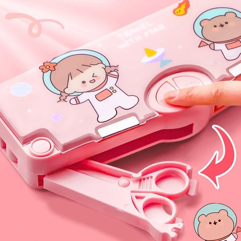 

Paus Biru Medan - Kotak Pensil Multifungsi Lengkap Peruncing Gunting Isolasi Penghapus Penggaris