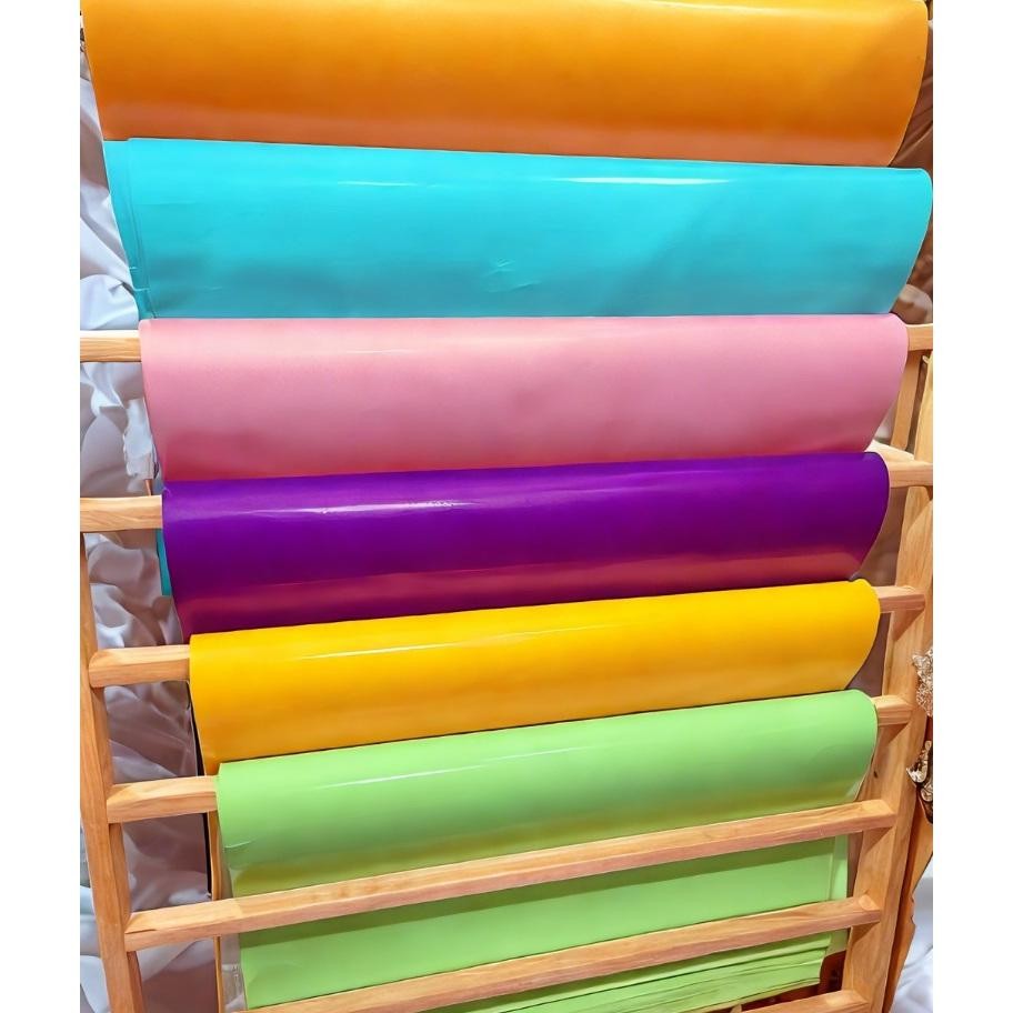 Kertas Kado Warna Polos Besar Isi 100 Lembar