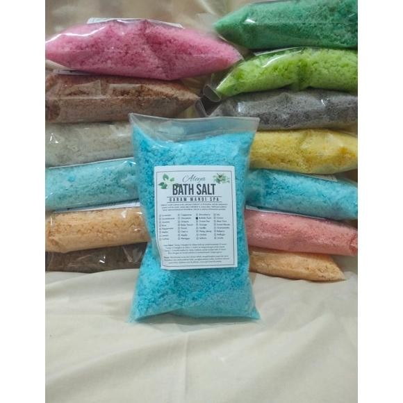 

(Terbaru) (BERAT 1 KILOGRAM) Garam Rendam Kaki / Garam Mandi / Bath Salt / Garam Aromaterapi KEMASAN 1 Kg (Terlaris)