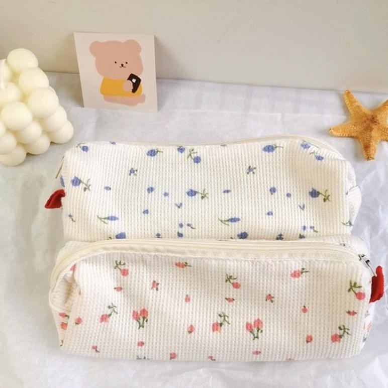 

Gf21 Kotak Pensil Kain Cherry Aesthetic - Kotak Pensil Jepang/Korea Gf21