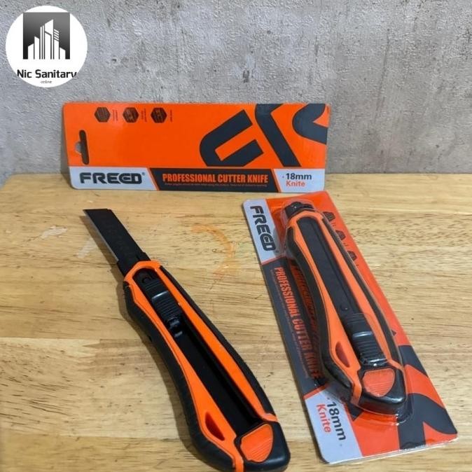 

Edf-62 Cxv-38 Ybw-2429 Freed Pisau Cutter Besar Dorong 18Mm / Cutter Dorong Bonus 1 Pcs Mata Pisau Murah Edf-62