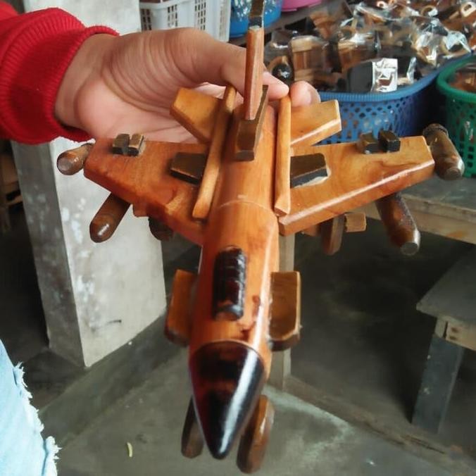 @#@#@#] miniatur pesawat tempur kayu/roket kayu