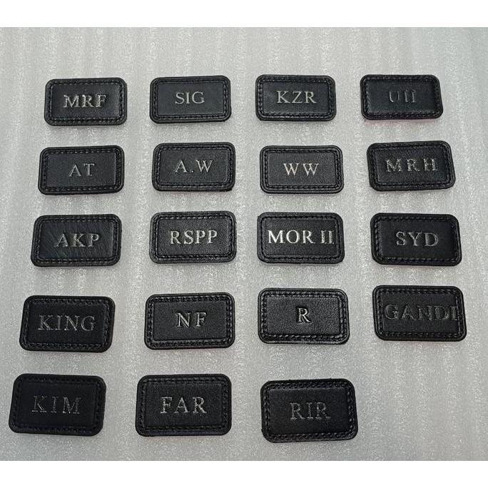 

PROMO DISKON - TUMI Initial Name Pad Replment - Black