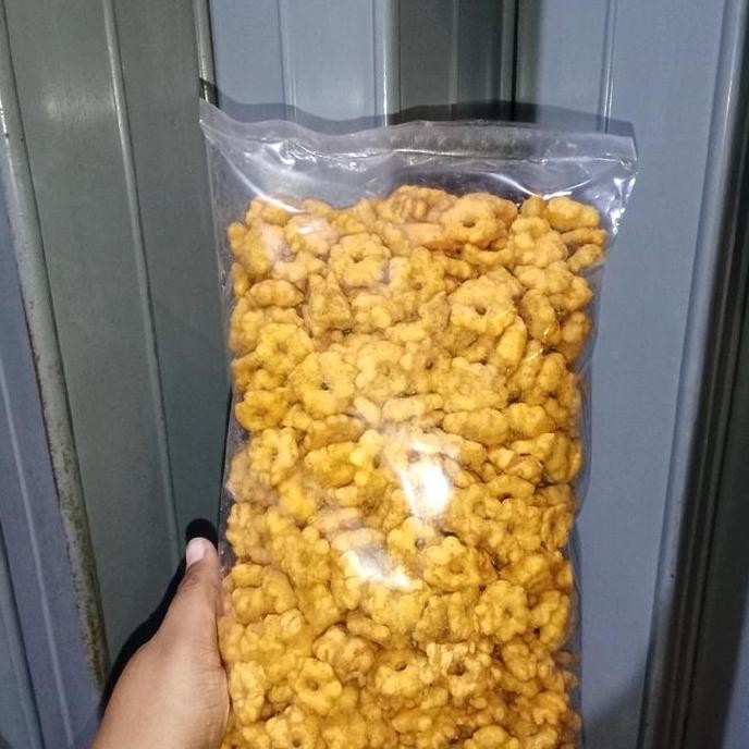 

Pilus sakura ribut 500gram PEDAS/ food snacks jajan jadul