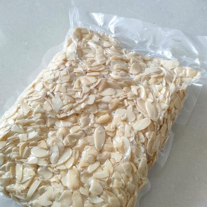 

Almond Slice ( Kacang Almond Iris Fresh Tidak Remuk ) 250 gr
