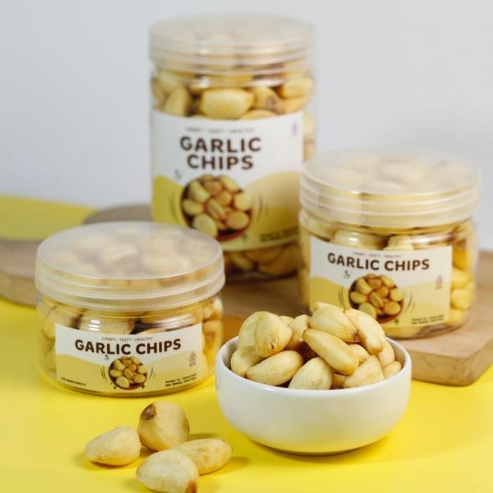 

Keripik Bawang Putih / Premium Bawang Putih / Garlic Chips / 300Ml, 400Ml, 750Ml Sayur