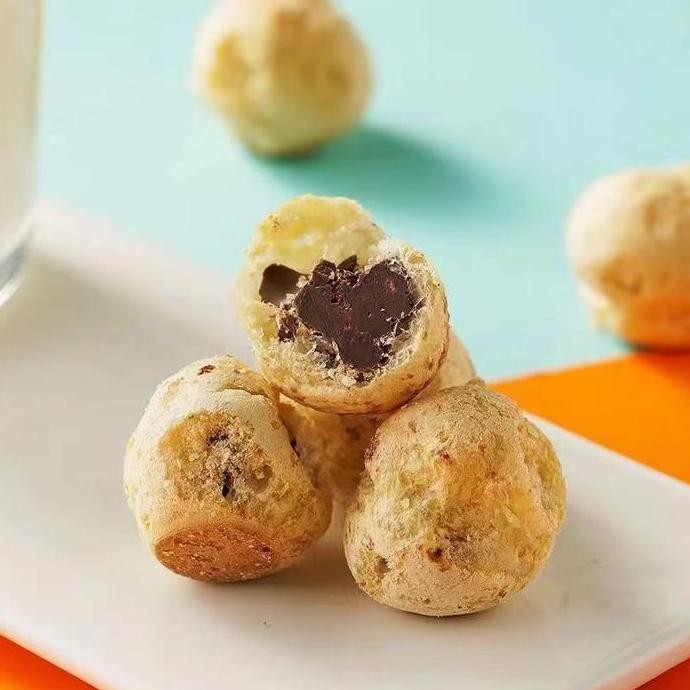 

COD Soes strawberry/coklat/ 500g/1kg / mix rasa/halal Kue Sus Kering Isi soes coklat lumer 1 kgr Enak Murah Cemilan keluarga, cocok untuk dewasa dan anak-anak Chocolate Food Makanan Snack Manis