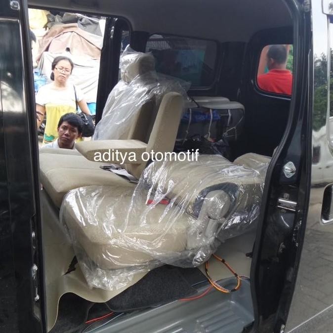 '' Jok Tengah Grand Max Blind Van ''
