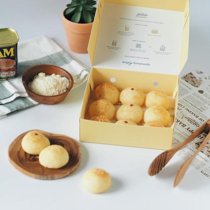 

Baked Pao de Queijo - 9 pcs