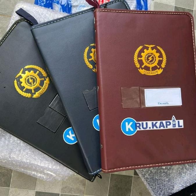 

Map Dokumen Pelaut Seri 4 & 5 | No 1 | Isi 40 Lembar Plastik Tebal Buram Transparant | 8 Tempat Buku Pelaut, Paspor Co