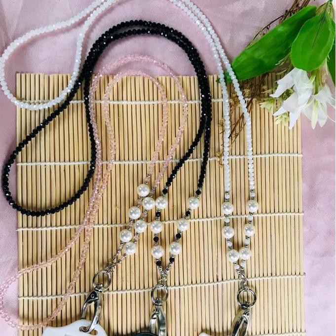 

Lanyard Id Card Nametag Kristal Mix Mutiara Shell Co