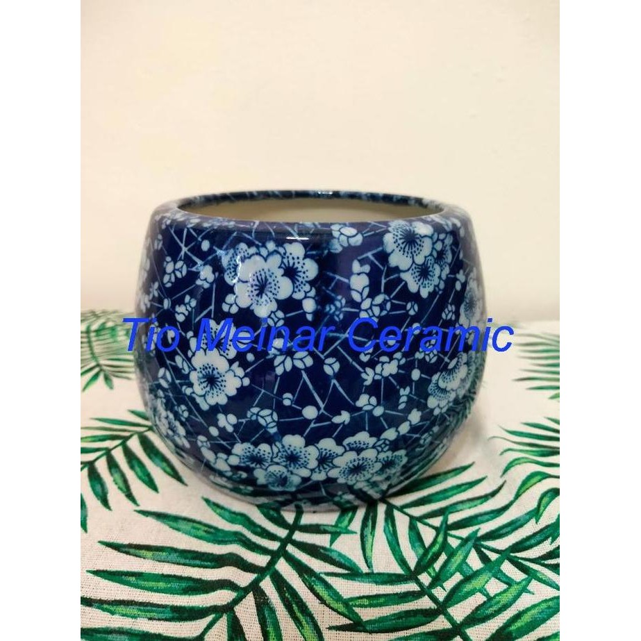 Pot Bunga Keramik Cina Bulat Tebal Motif Bunga Sakura