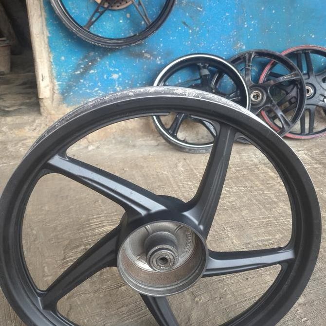 VELG BELAKANG ORIGINAL SUPRA X 125 COPOTAN PNP REVO ABSOLUTE REVO FI
