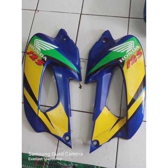 cover body tengah sayap sonic 125