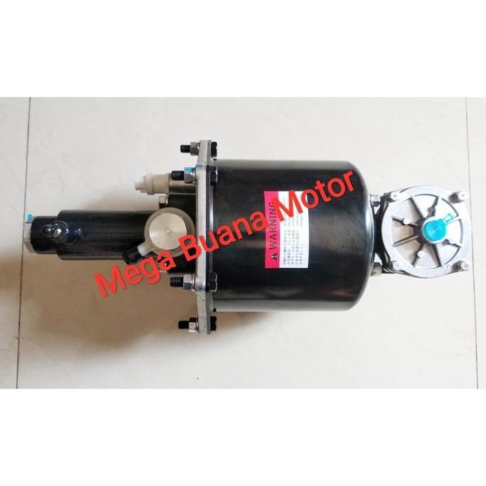 Air Master Short Hino Lohan