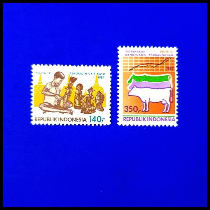 

HOT DEAL PRANGKO INDONESIA. PELITA IV. PENGRAJIN UKIRAN KAYU DAN PETERNAKAN !!!!!!