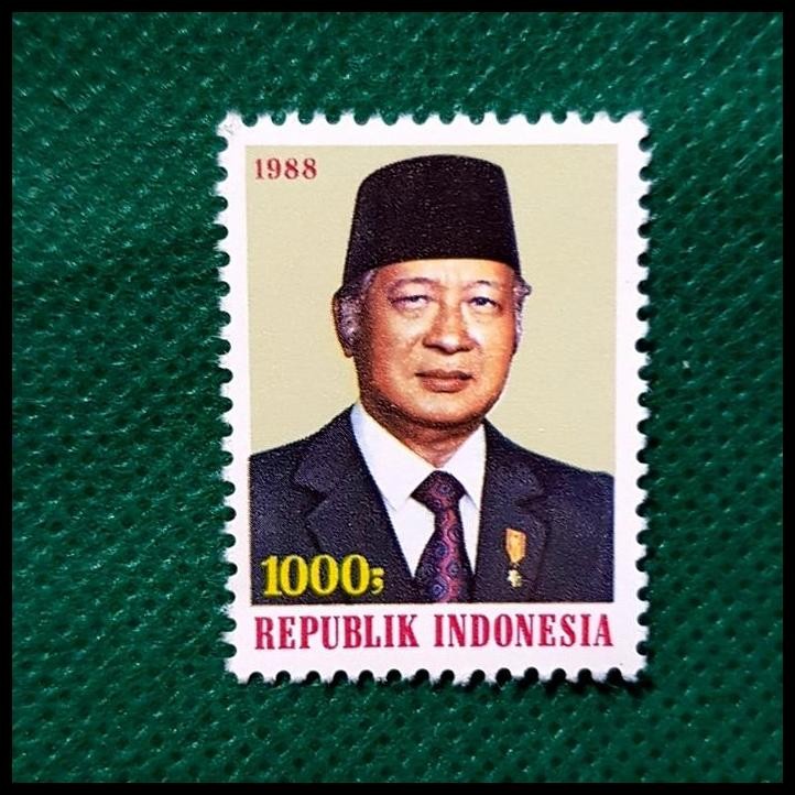 

HOT DEAL PRANGKO INDONESIA 1988. PRESIDEN SOEHARTO. SET 1V. KAT. RP 20.000,- !!!