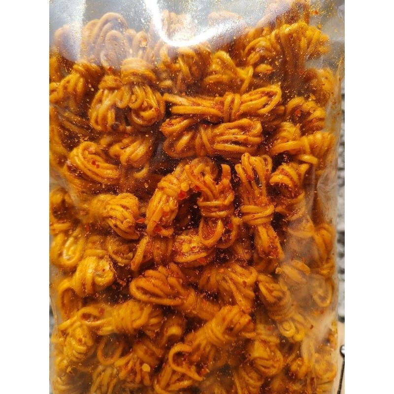 

Cri Mie Gulung Pedas Daun Jeruk Renyah 500Gram