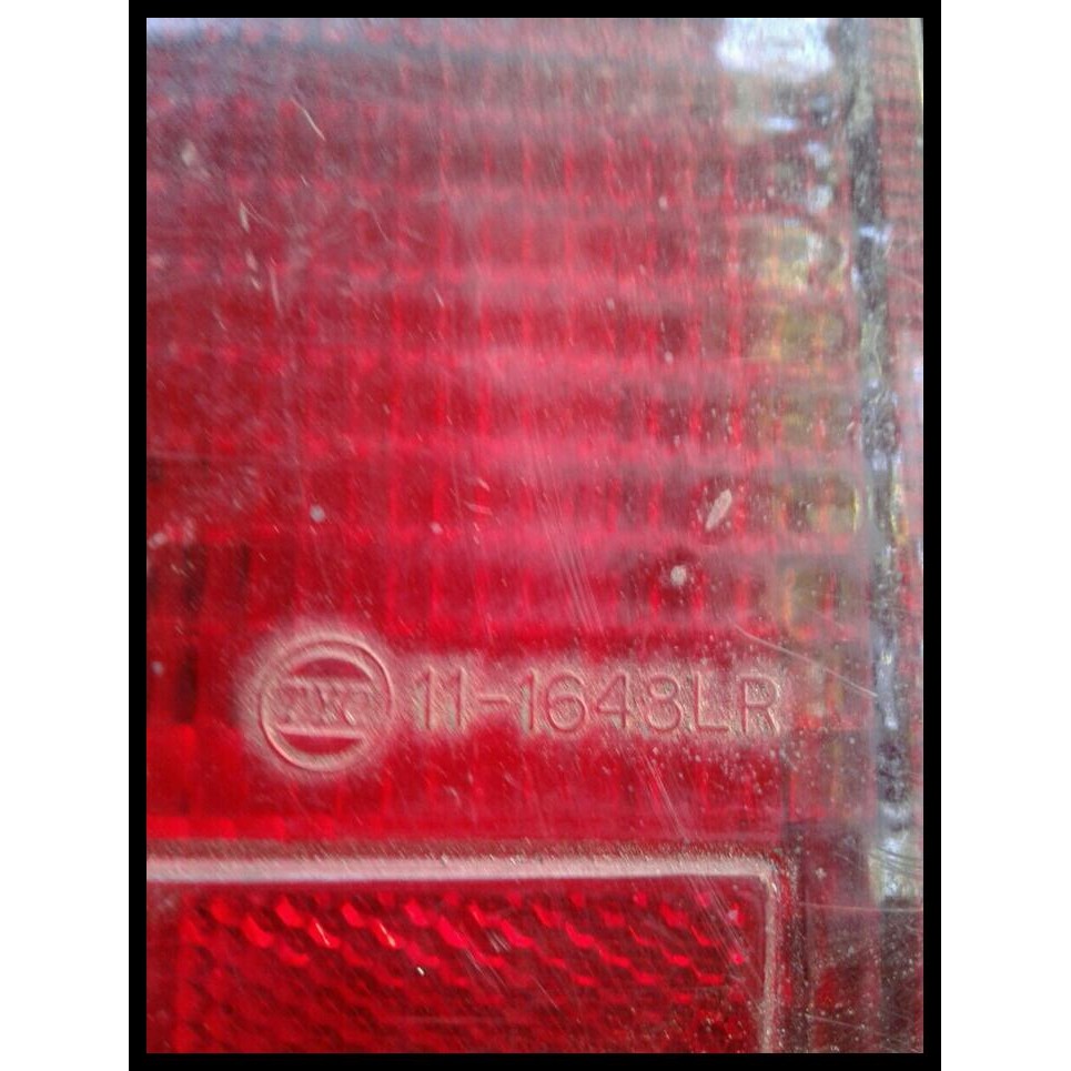 DISKON STOPLAMP KIRI LH MITSUBISHI L300 MINIBUS MERK TYC 
