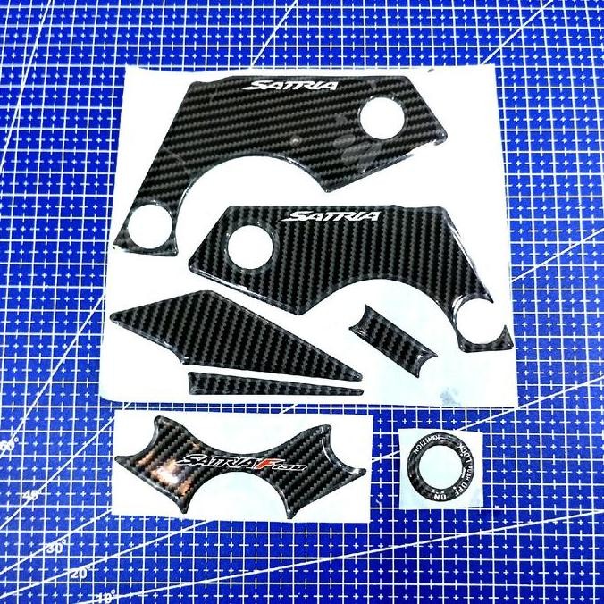 emblem satria fu barong 2007-2012 set isi 3 aksesoris kunci stang footstep