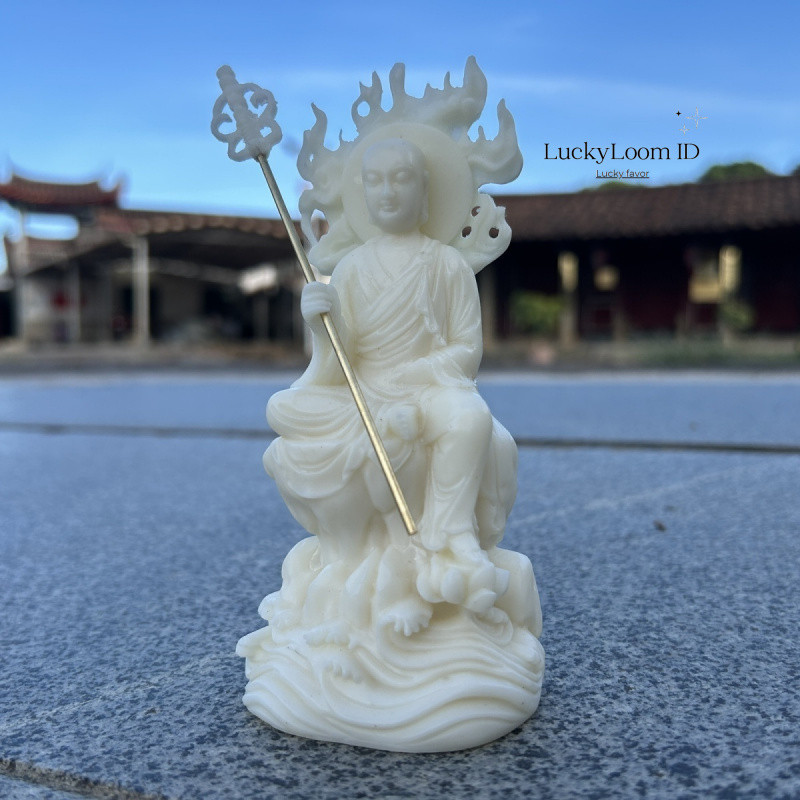 Ivory Fruit Ksitigarbha Bodhisattva Guanyin Buddha Statue Ornament Decoration Craft Gift