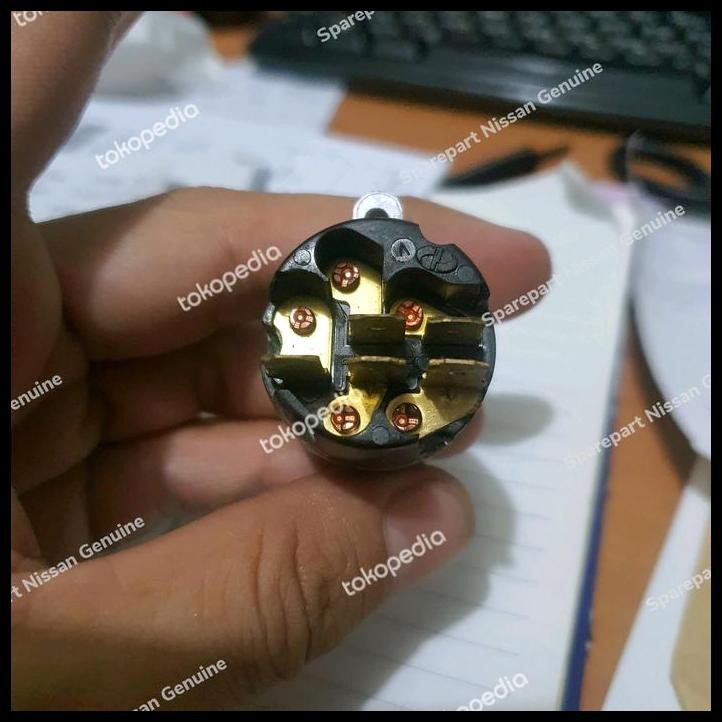 TERBARU TERRANO GENESIS SWITCH SWITH SWIT KUNCI STARTER KONTAK NISSAN 