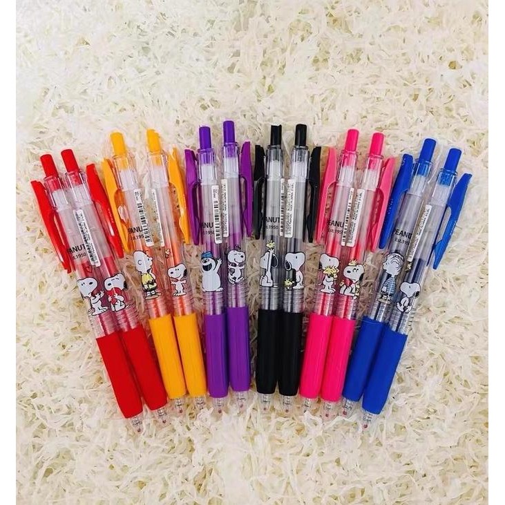 

Zebra Sarasa Peanuts Snoopy Gel Ink 0.5mm Pen Limited Edition murah