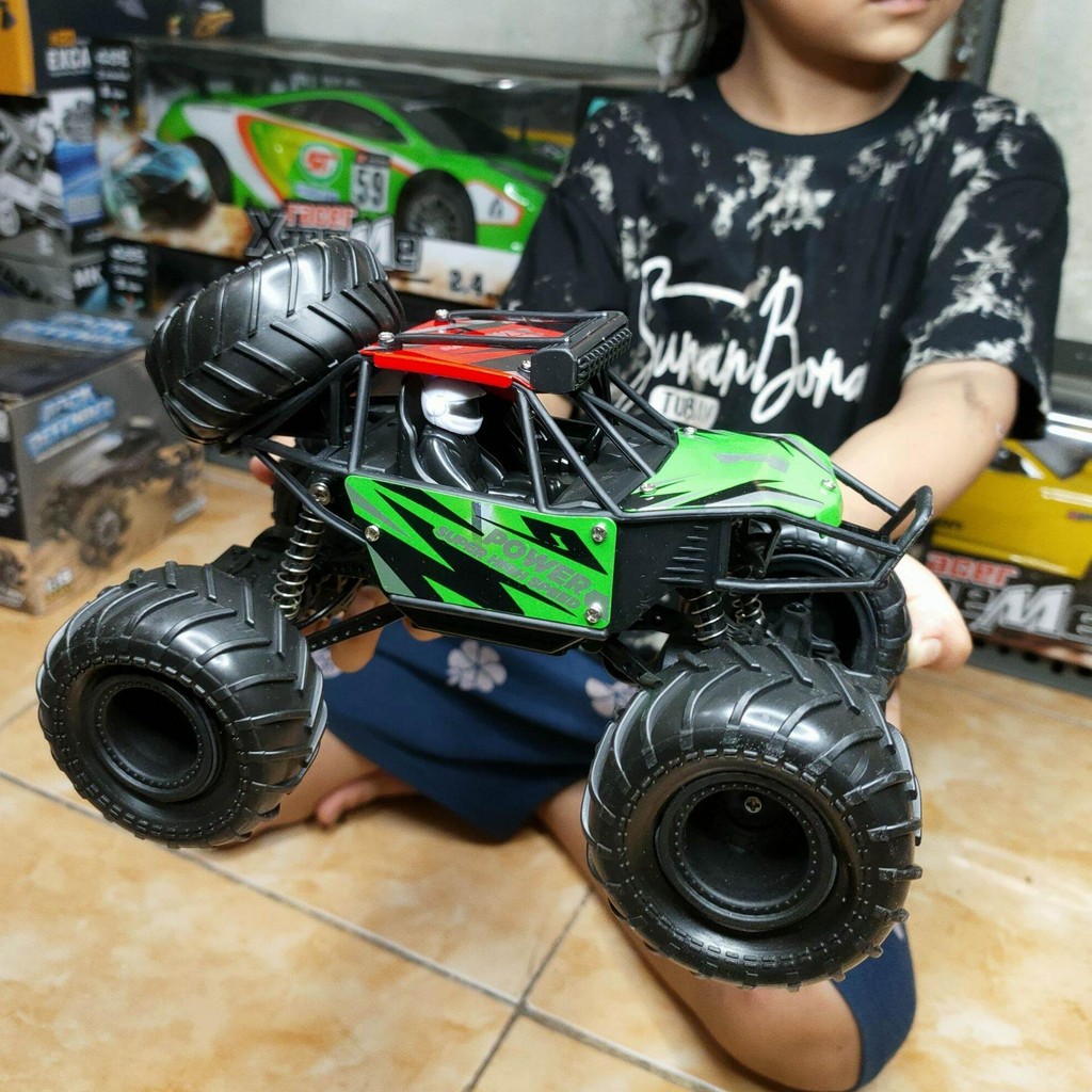 rc mainan mobil remote control offroad SKALA 1 18 ban jumbo