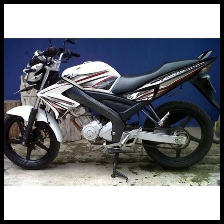 BEST DEAL (ORI) STRIPING YAMAHA VIXION 2012 OLD HITAM PUTIH LIST BODY STANDAR