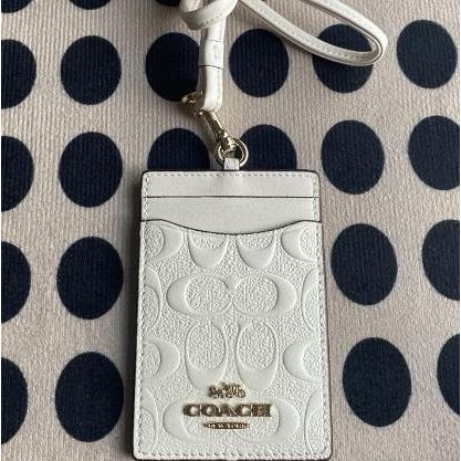 

TERMURAH - Coachh Signature embossed ID Holder Card Lanyard Original - white dw