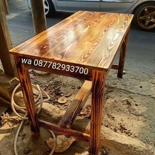 Meja Motif Bakar Jati Belanda Ukuran 6012075