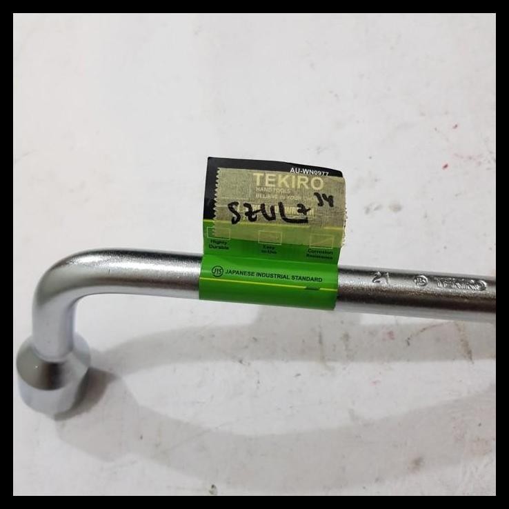 BEST DEAL KUNCI RODA BAN MOBIL L 21 L300 AVANZA RUSH INNOVA KIJANG AGYA XENIA 