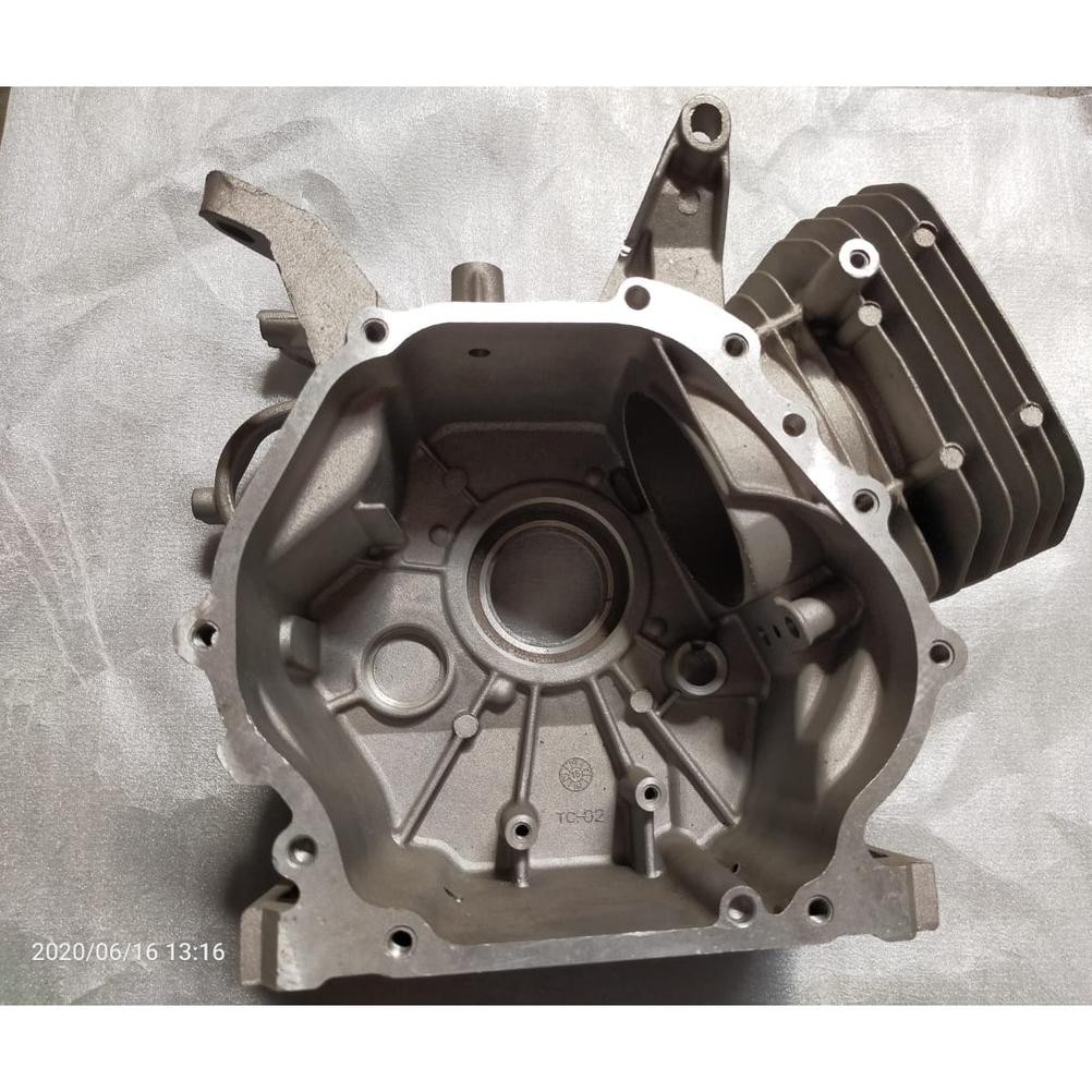GX390 crankcase / blok mesin penggerak (engine 390 / 12 )